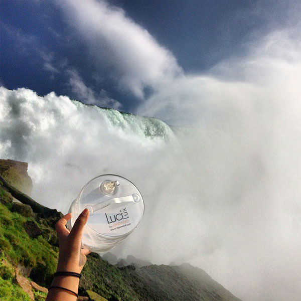 Luci - Lanterna de luz solar